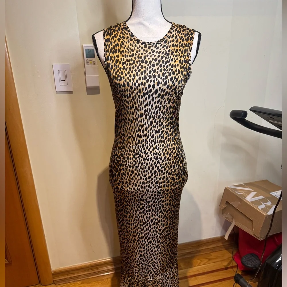 Dolce & Gabbana leopard print stretch pencil dress 46 USA Sz 10 - Picture 3 of 16